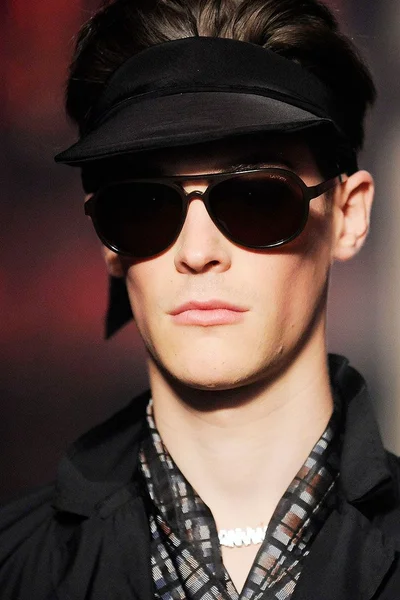 Look 38